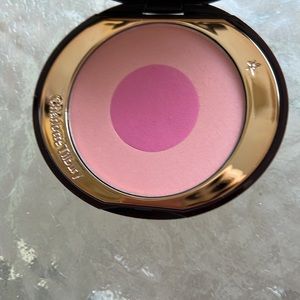 🎉HOST PICK 🎉Charlotte Tilsbury BN blush LOVE IS THE DRUG